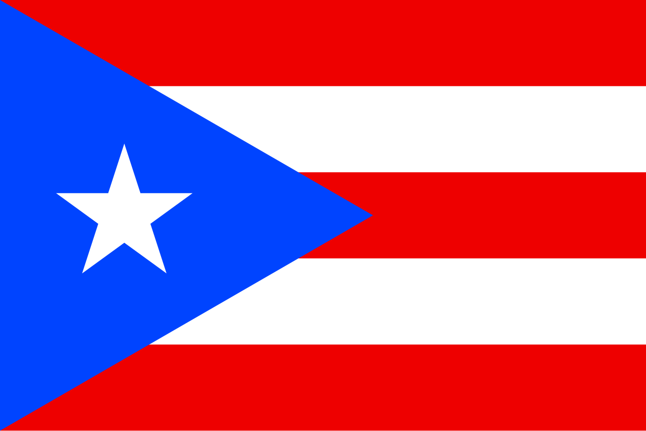Pemandangan udara kawasan pesisir San Juan di Puerto Rico yang menampilkan lanskap perkotaan dipadu dengan laut Karibia yang biru.