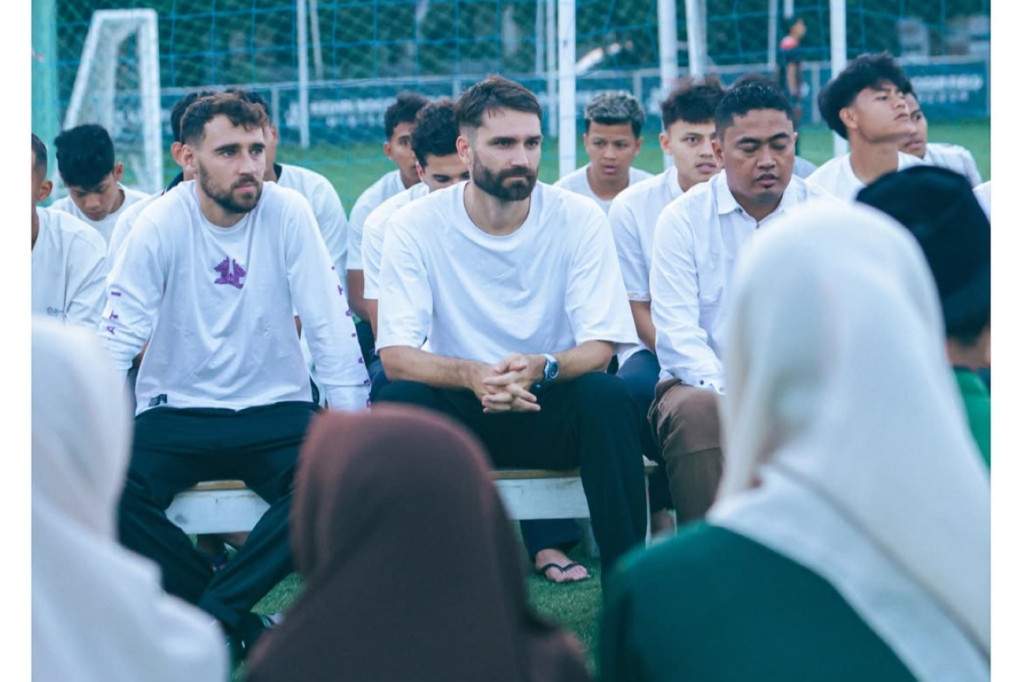 Persik Kediri Gelar Doa Bersama Anak Yatim, Siap Tempur Hadapi Dewa United