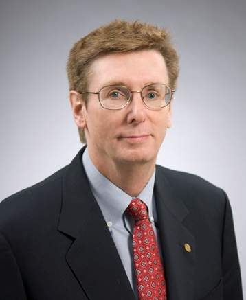 Potret Curtis Carlson saat aktif berkarier sebagai pemimpin di bidang riset teknologi dan inovasi global.
