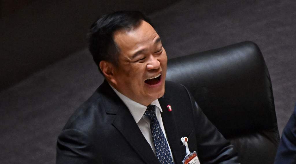 Presiden Prabowo Subianto menyambut kedatangan Perdana Menteri Thailand Anutin Charnvirakul dengan prosesi upacara kenegaraan di halaman Istana Merdeka, Jakarta.